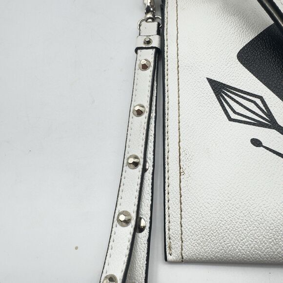 Disney Alice Through The Looking Glass Wristlet Clutch We’re All Mad Here - Picture 4 of 10